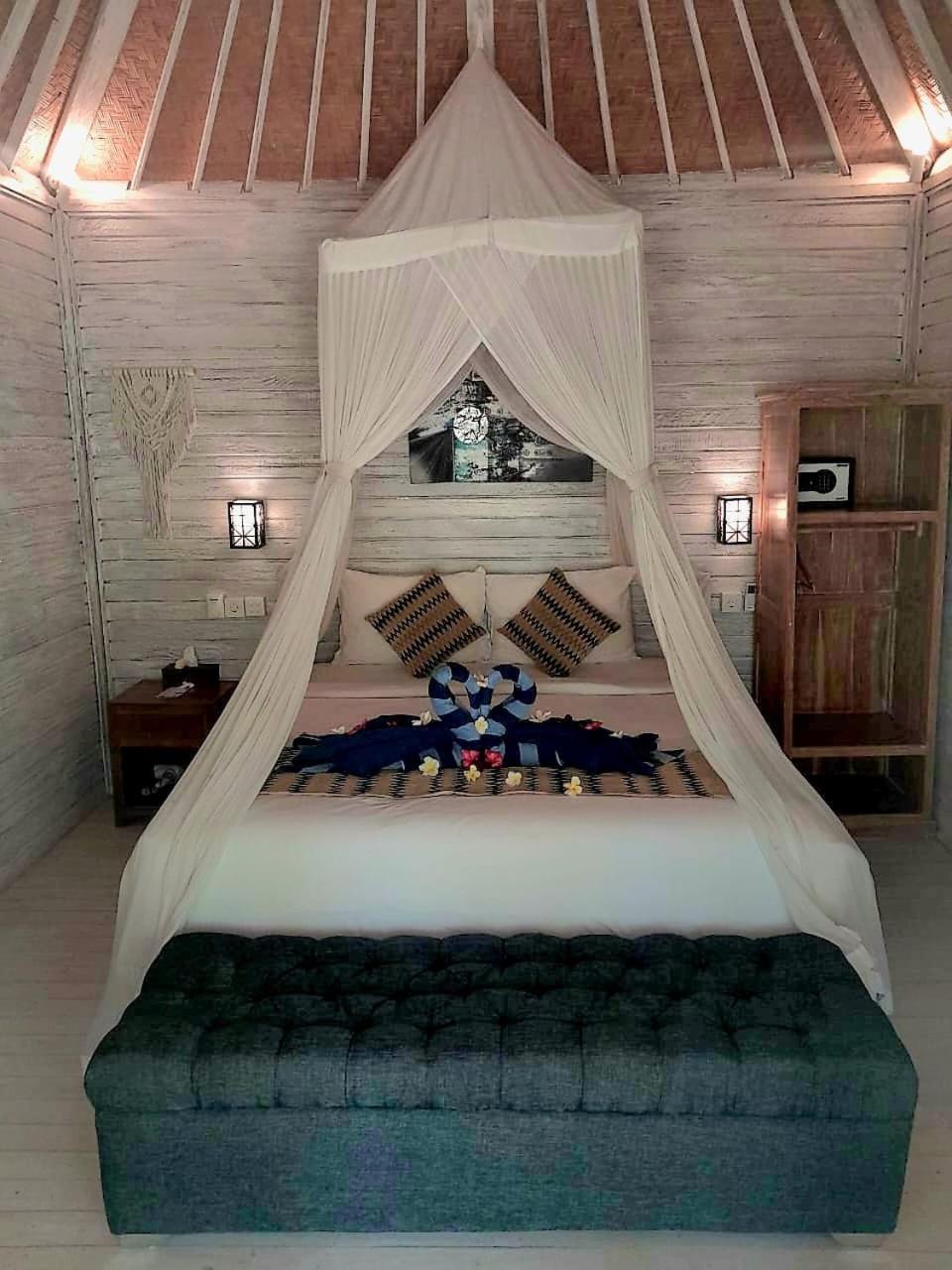 The Lucky Cottage Nusa Lembongan Exterior foto